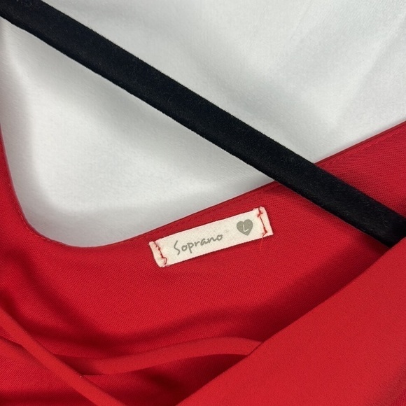 SOPRANO BRIGHT RED FLOWY DRESS (L) - Picture 7 of 8